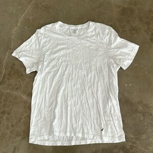 White t shirt